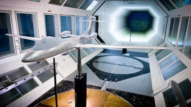 BAE - mantis in wind tunnel.jpg